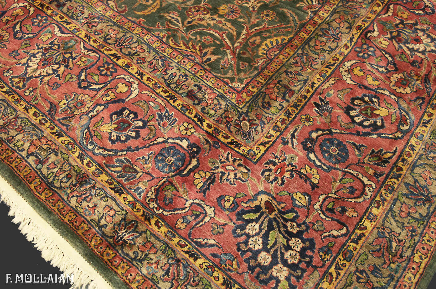 A Massive Antique Persian Kashan Manchester Carpet n°:97593275